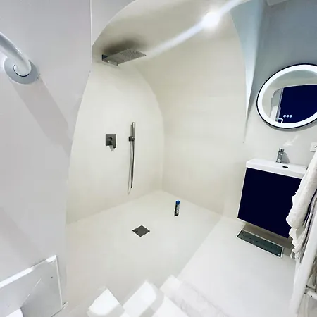 Your Own In Colombes La Defense Villa *