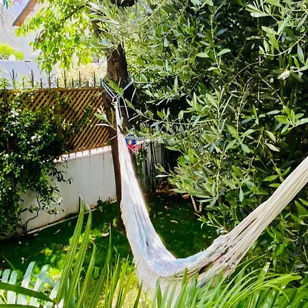 Your Own In Colombes La Defense Villa