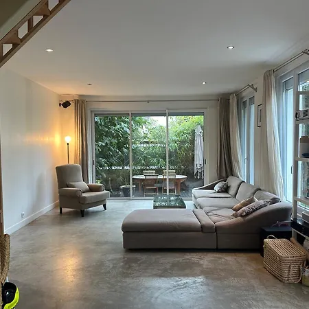 Villa Your Own In Colombes La Defense *